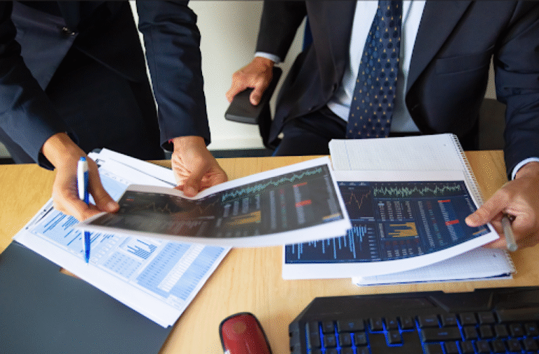 Management Tips FTAsiastock – Smart Strategies for Simple and Effective Leadership