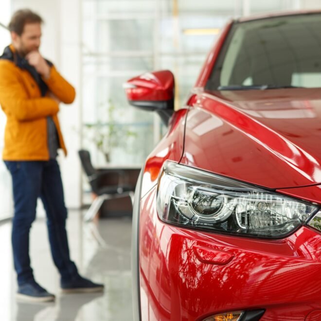 What to Look for in a Trusted Car Dealership Before Buying