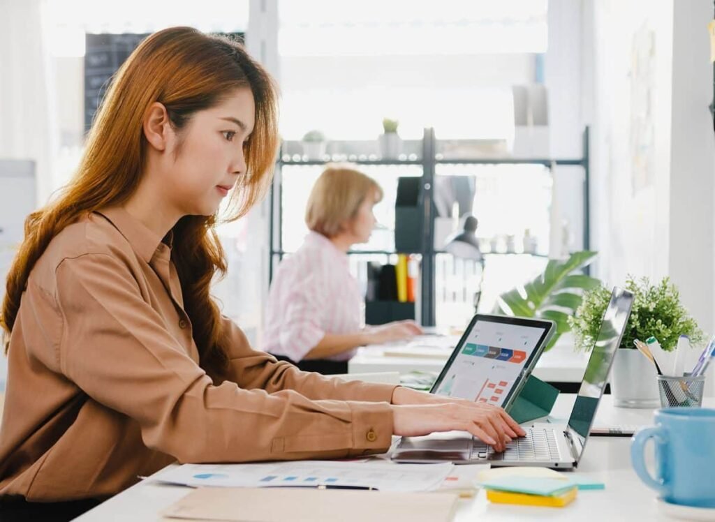 izonemedia360.com entrepreneur